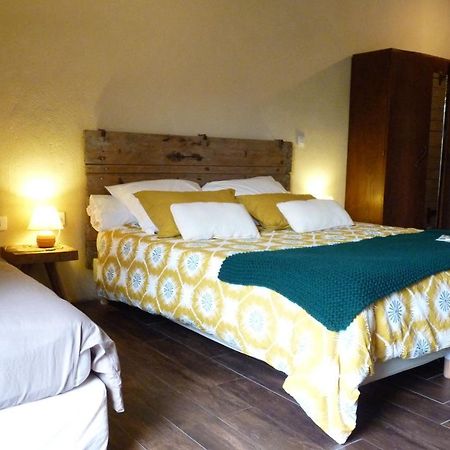 Chambres D'Hotes Le Chateau Rouge Saint-Germain-sur-Moine Exteriör bild