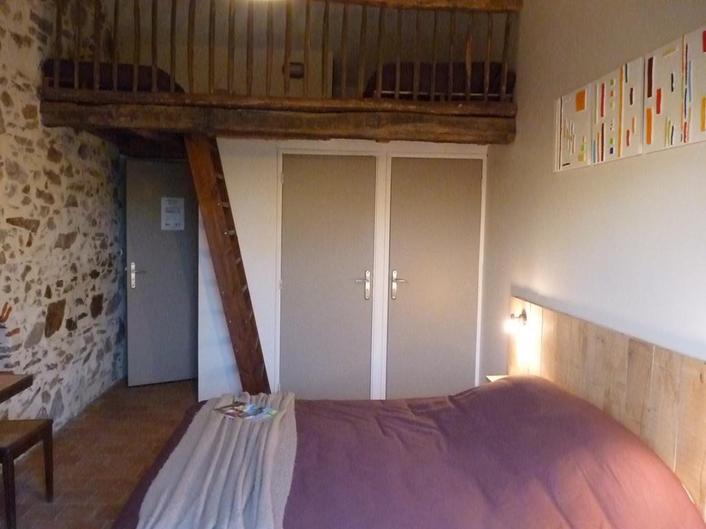 Chambres D'Hotes Le Chateau Rouge Saint-Germain-sur-Moine Exteriör bild